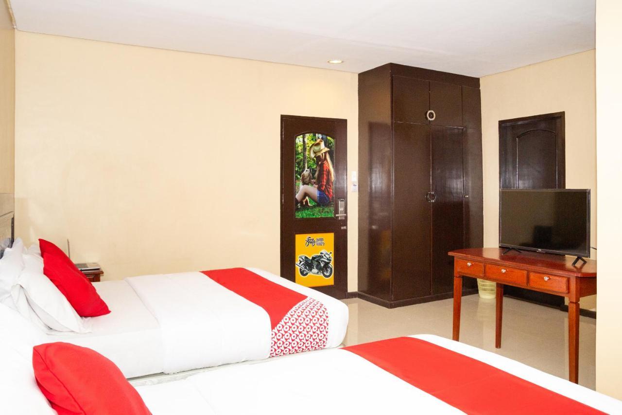 Oyo 133 Jazzy James Country Hotel 2 Davao Екстер'єр фото