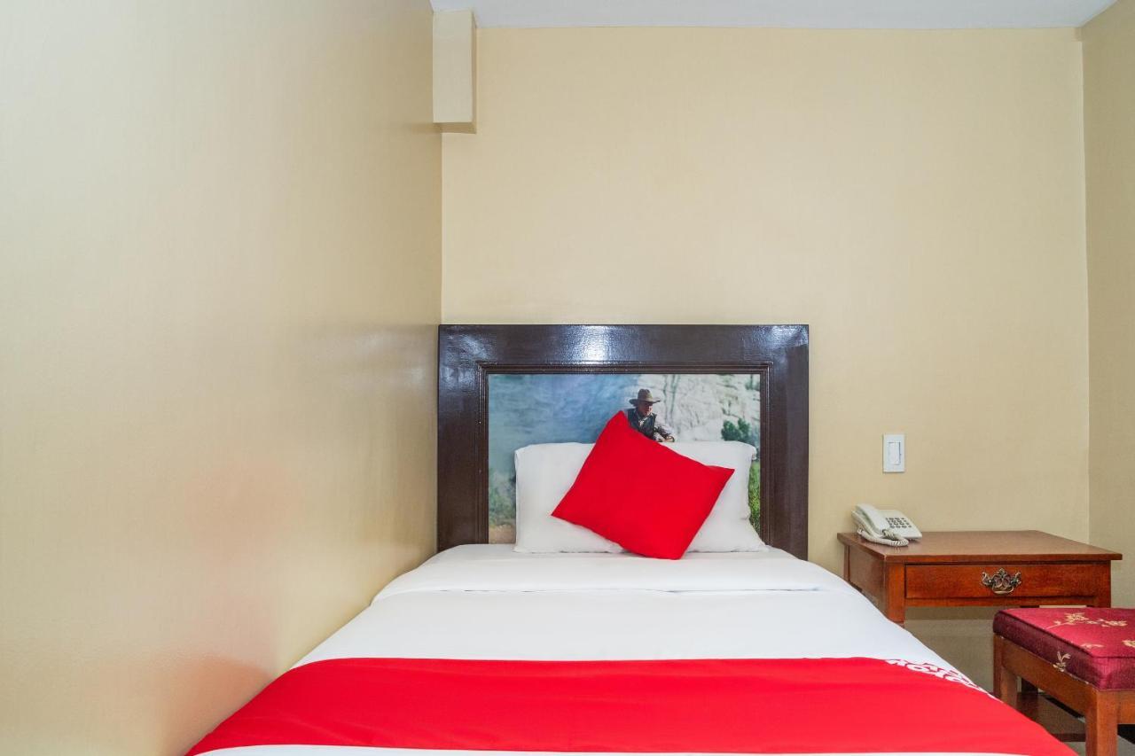 Oyo 133 Jazzy James Country Hotel 2 Davao Екстер'єр фото
