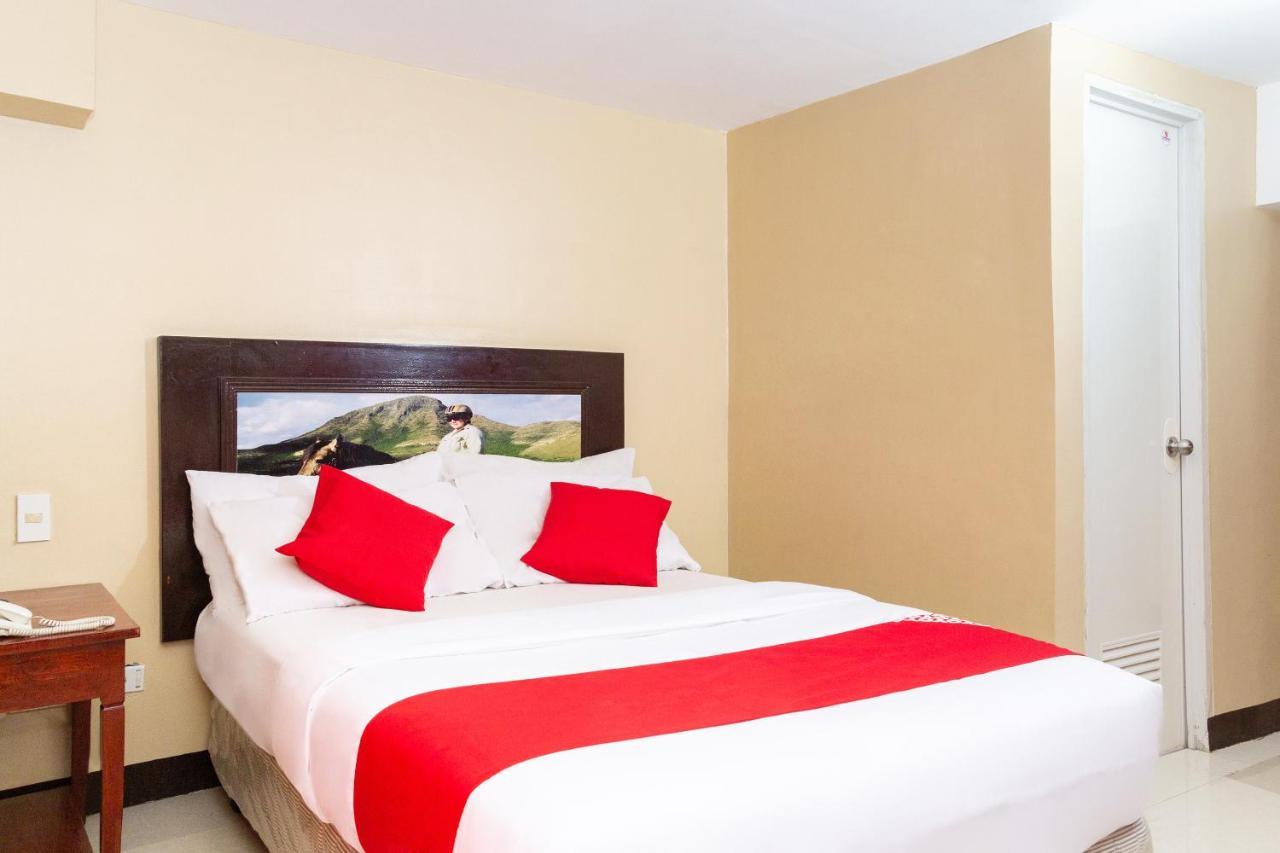 Oyo 133 Jazzy James Country Hotel 2 Davao Екстер'єр фото