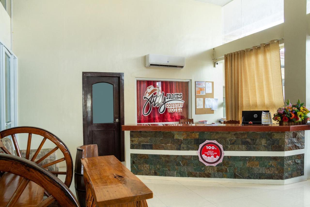 Oyo 133 Jazzy James Country Hotel 2 Davao Екстер'єр фото