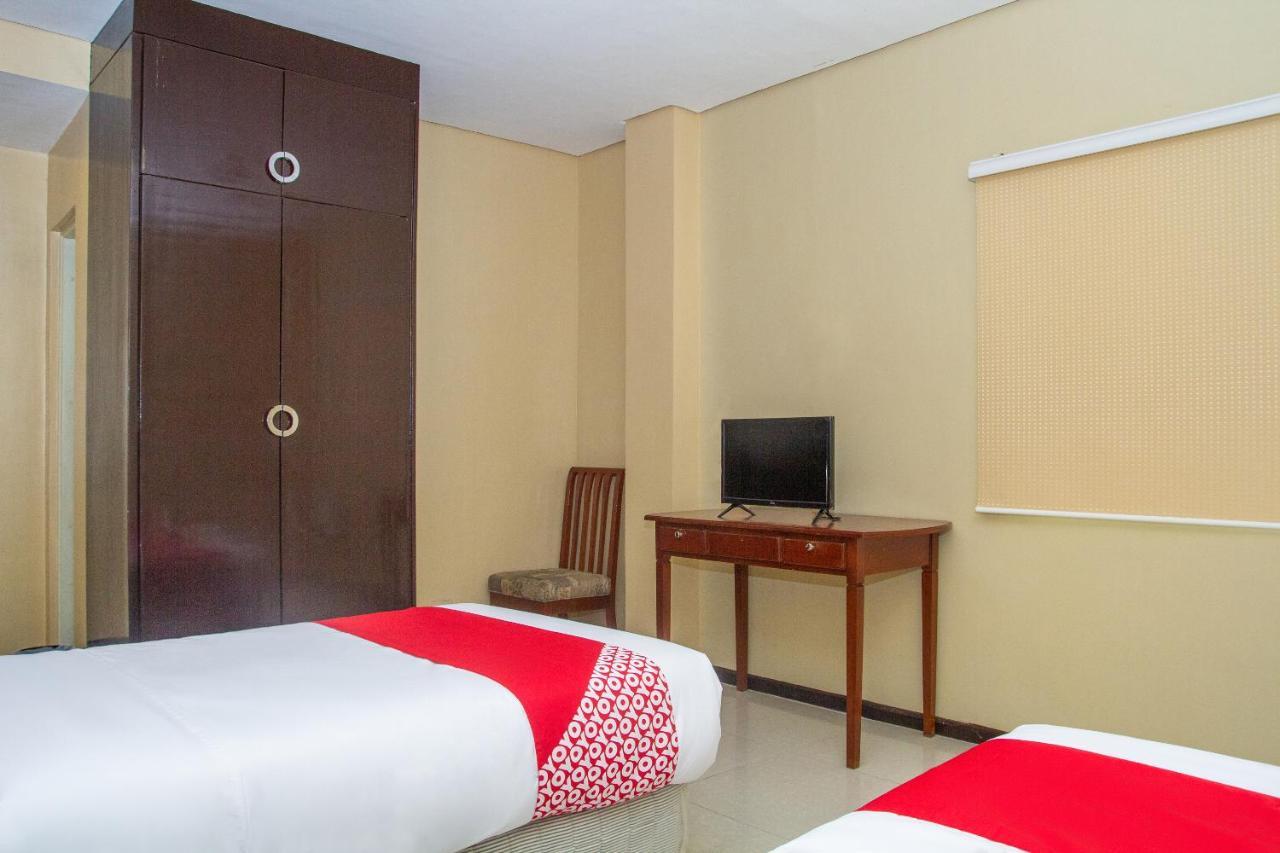 Oyo 133 Jazzy James Country Hotel 2 Davao Екстер'єр фото