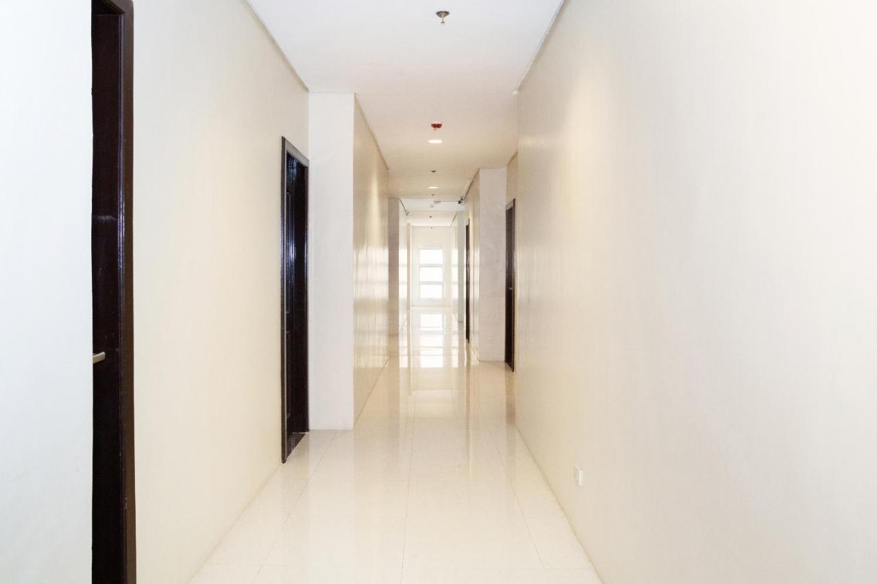 Oyo 133 Jazzy James Country Hotel 2 Davao Екстер'єр фото